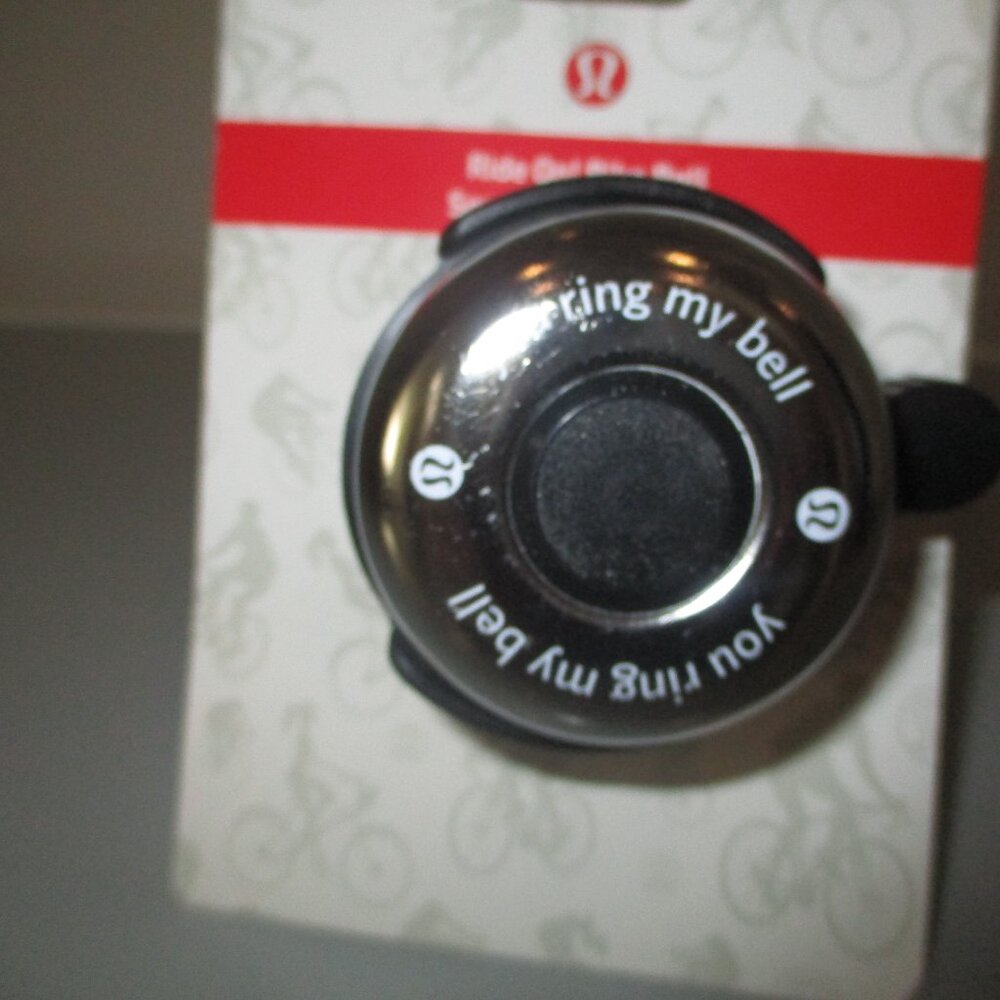 LULULEMON Ride On Bike Bell - NWT - Picture 2 of 5